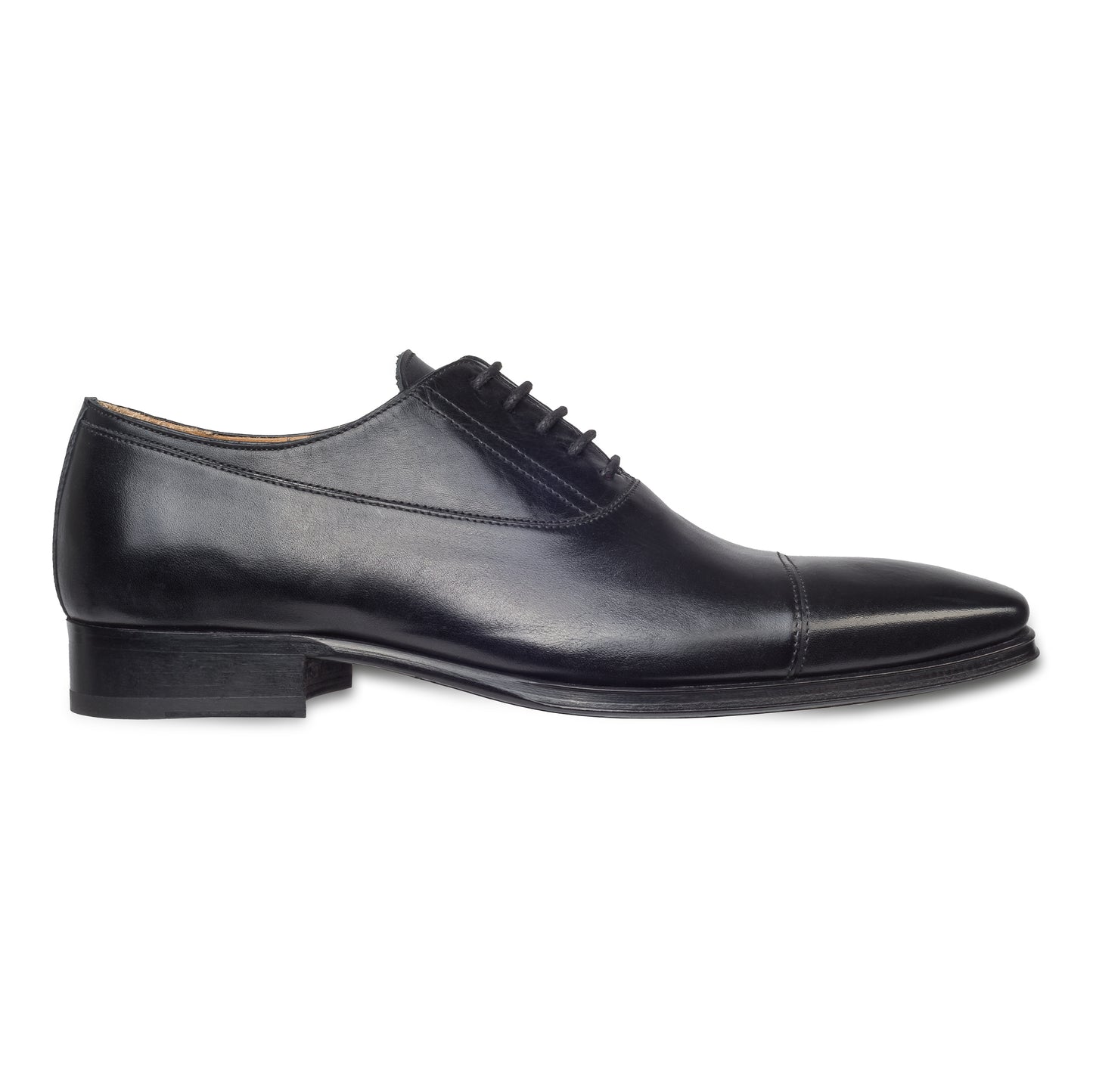 BRECOS Anzugschuhe | Captoe Oxford schwarz, Kalbsleder Schnürer. Ansicht rechter Schuh Außenseite