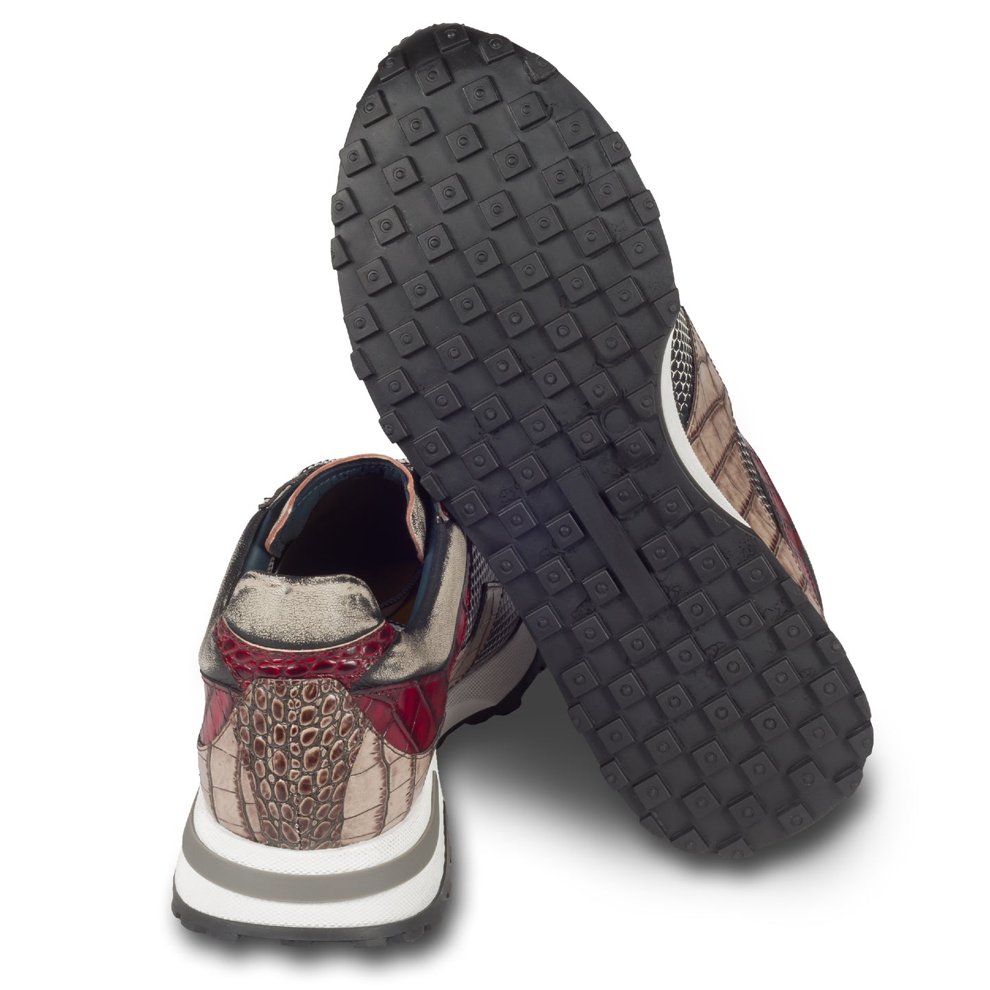 Lorenzi - Herren Leder Sneaker rot mit grau und beige, mit einer raffinierten Prägung und Kroko-Optik. Handgefertigt in Italien. Ansicht der Ferse und Sohlenunterseite.