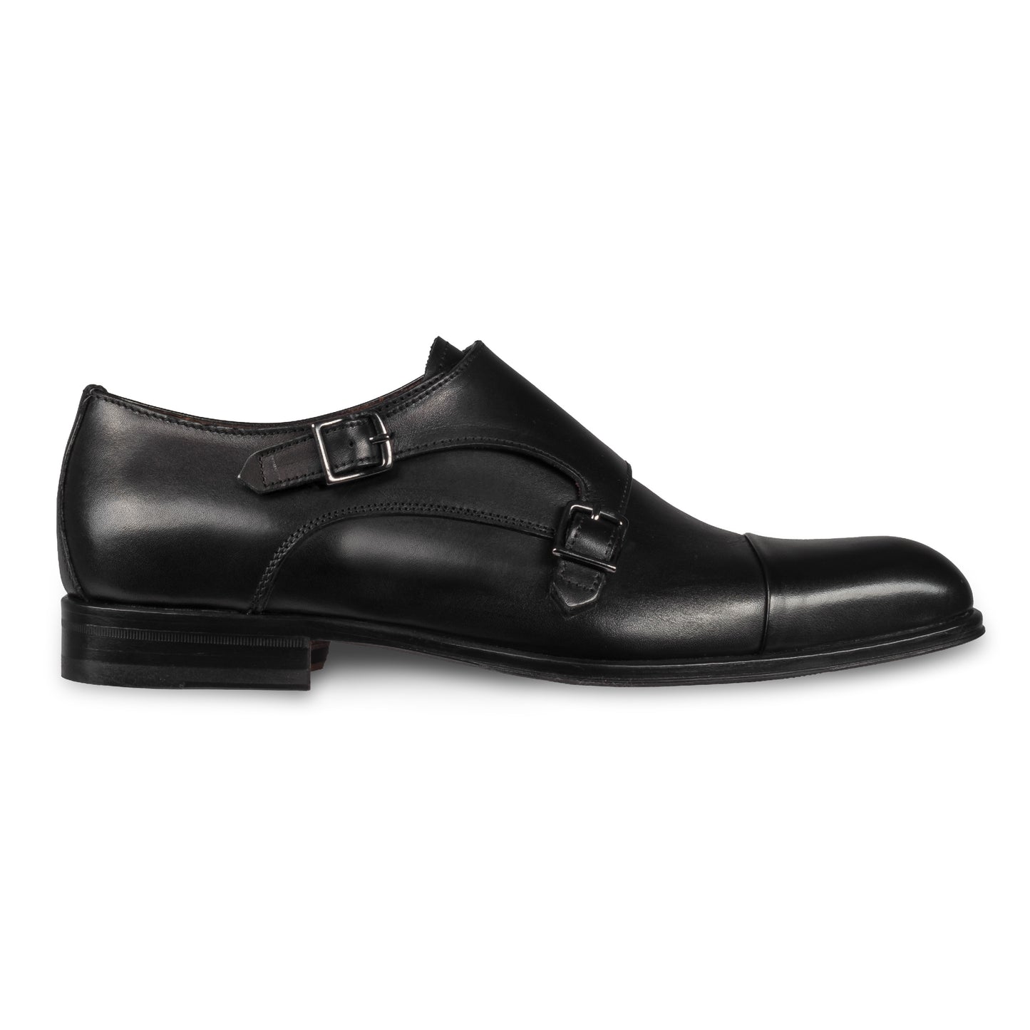 Double Monk Anzugschuh von Flecs, in schwarz, durchgenäht. Seitliche Ansicht der Außenseite rechter Schuh. Bei Sisento.