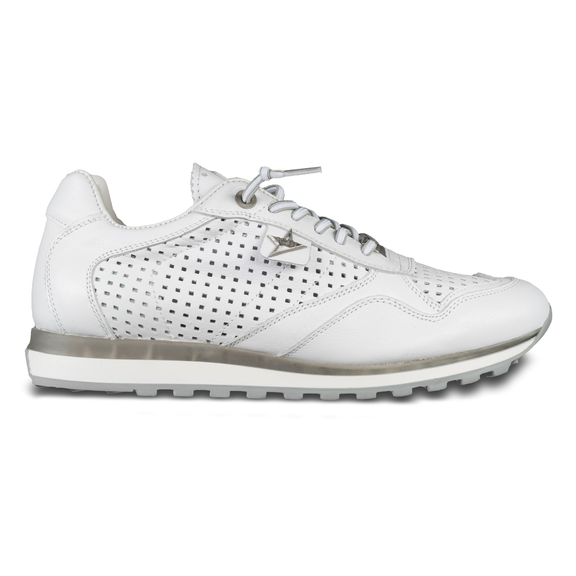 CETTI Herren Sommer Leder Sneaker, Modell „C848“ in weiß (nature bianco). Perforiertes Leder. Made in Spain. Ansicht der Außenseite rechter Schuh. 