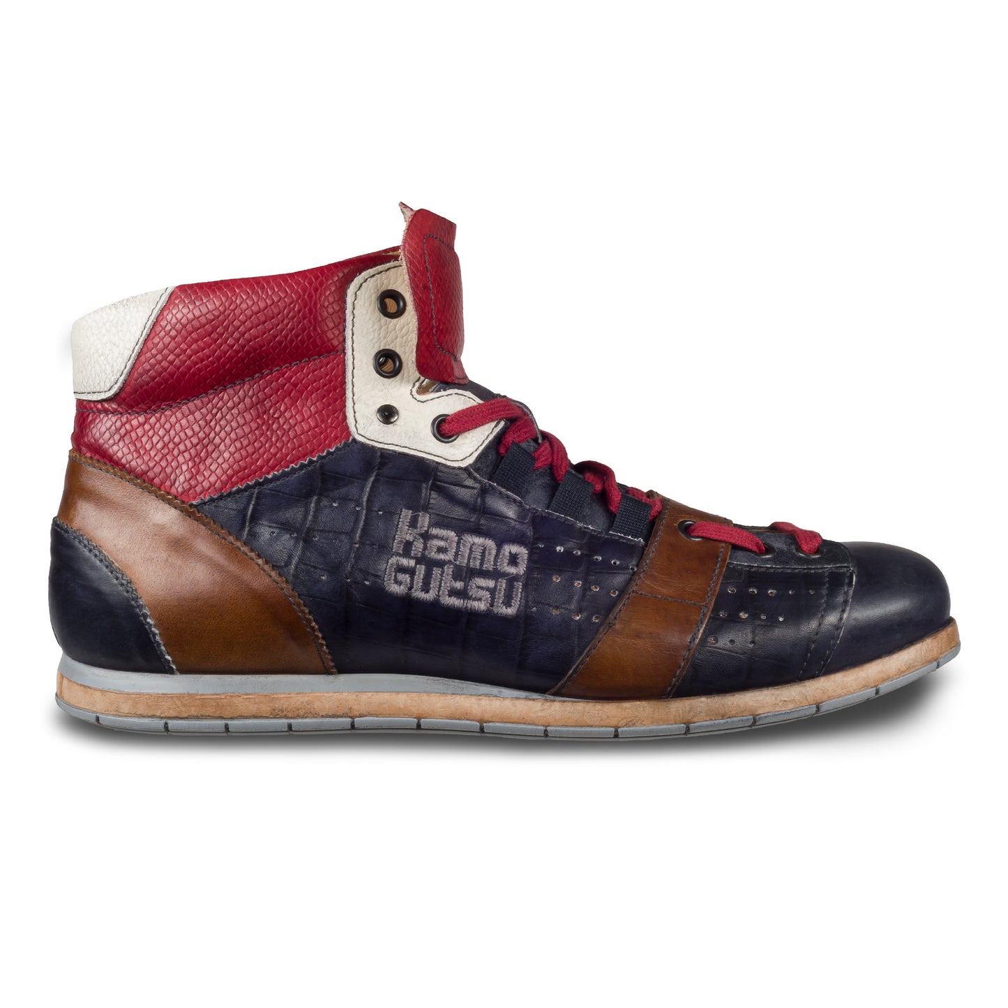 KAMO-GUTSU Italienischer Herren Leder Sneaker Stiefel, blau rot braun, Retro-Optik, Modell TIFO-105 navy mamba rosso. Handgefertigt. Seitliche Ansicht der Außenseite rechter Schuh.