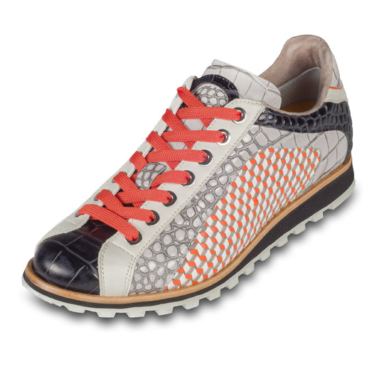 LORENZI Italienische Herren Leder-Sneaker in grau, orange und schwarz mit Reptil-Prägung und Flechtleder. Handgefertigt. Schräge Ansicht linker Schuh.