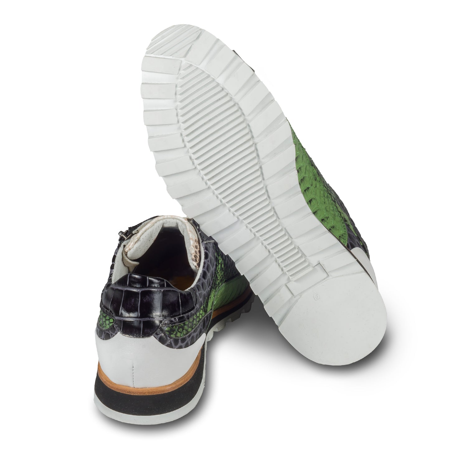 Lorenzi Herren Leder Sneaker in grün / creme / schwarzer Schlangen-Optik und seitlichem Reißverschluß. Handgefertigt in Italien. Ansicht der Ferse und Sohlenunterseite. 