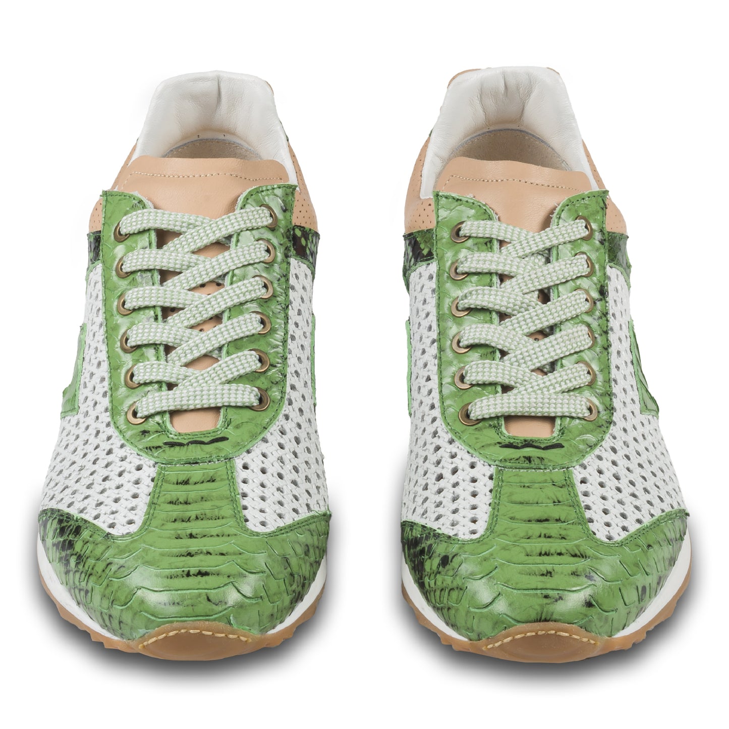 Lorenzi Herren Leder Sneaker in grün / weiß mit Schlangen-Prägung und perforiertem Kalbsleder. Handgefertigt in Italien. Paarweise Ansicht von vorne. 