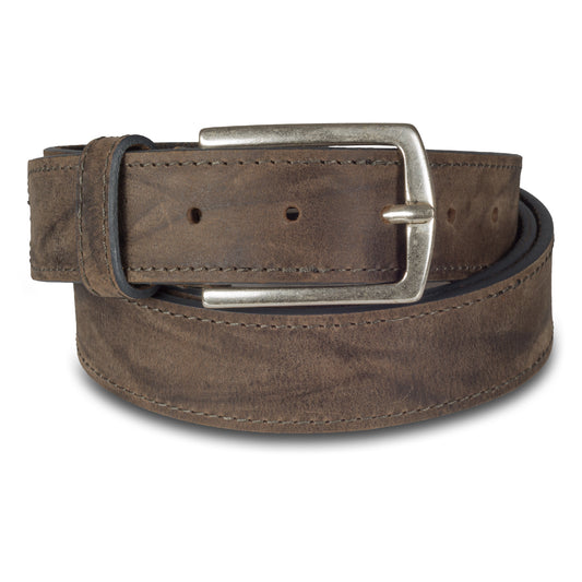 Jeans-Gürtel aus mattem Vollrind-Leder in braun mit Changierung. 3,4 cm breit. Dornschließe in Altsilber