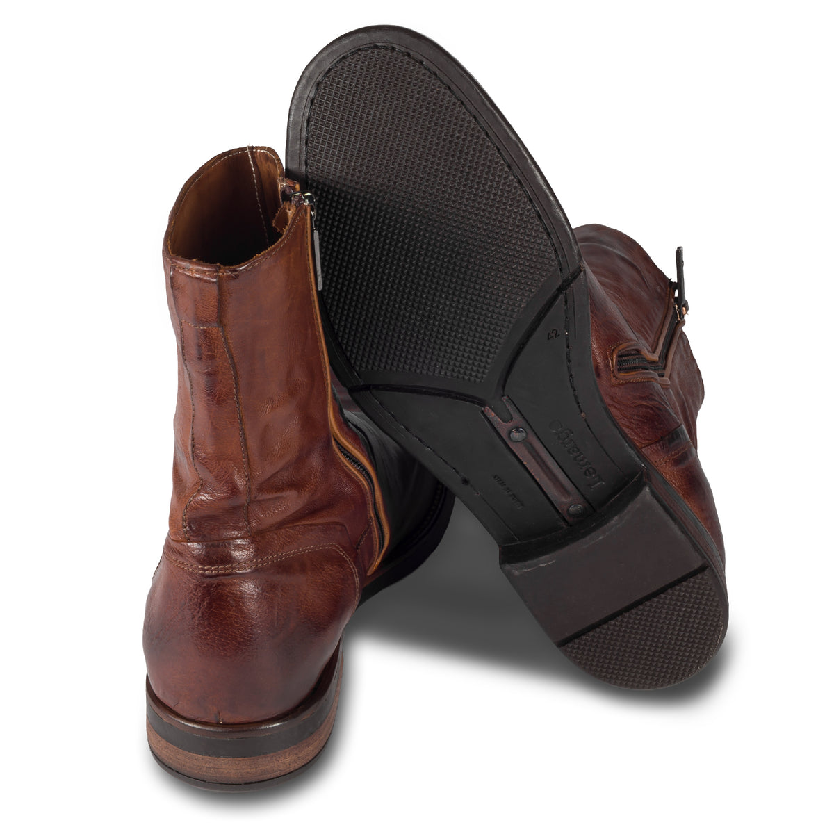 LEMARGO Herren Stiefelette in cognac braun, mit Reißverschluß. Handgefärbt und Durchgenäht, made in Italy. Ansicht Ferse und Sohle