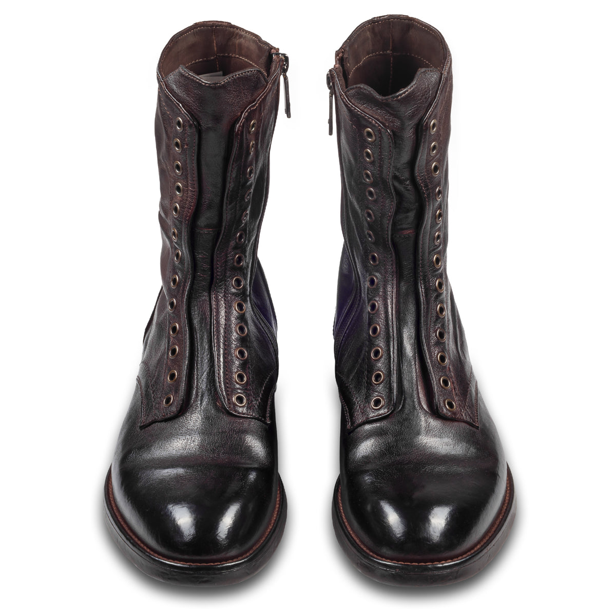 LEMARGO Herren Stiefel in dunkelbraun / ebano aus Kalbsleder im stone-washed-Verfahren. Mit Reißverschluß und Schnürsenkel-Ösen. Handgefertigt und Durchgenäht. Paarweise Ansicht von vorne.