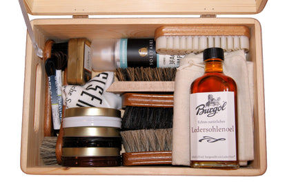 Schuhputzkiste mit Burgol & Solitaire Pflegeprodukten - 17teilig, Kiefernholz