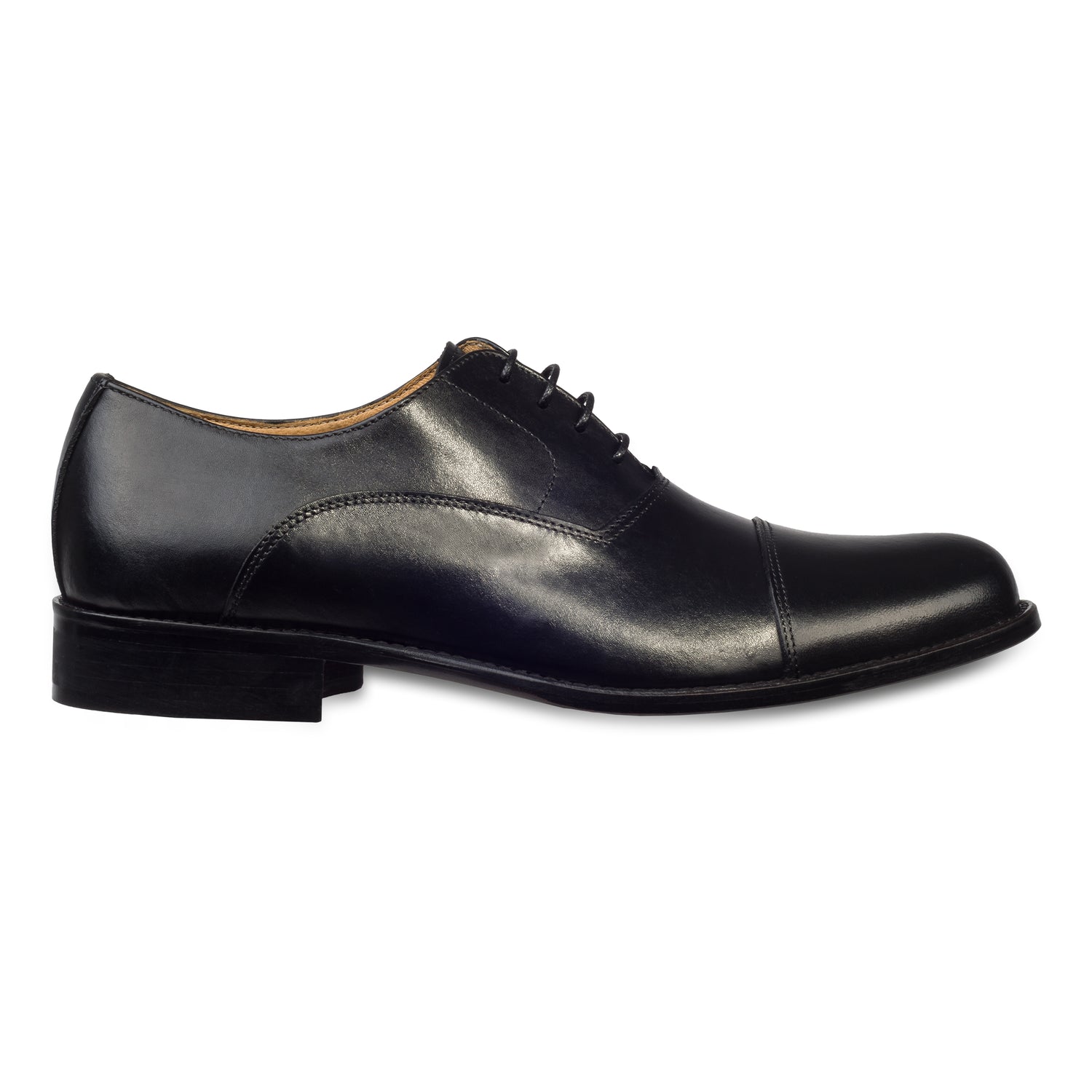 Exton - Italienische Herren Anzugschuhe, Captoe Oxford in schwarz. Aus Kalbsleder handgefertigt. Seitliche Ansicht der Außenseite rechter Schuh.