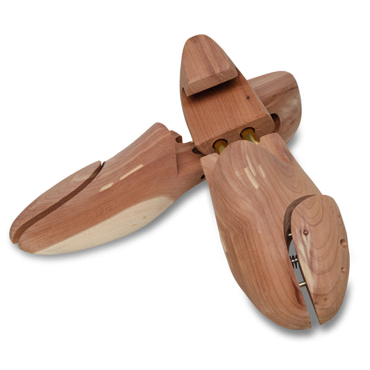 Schuhspanner / Federnspanner aus Zedernholz mit Holzknauf